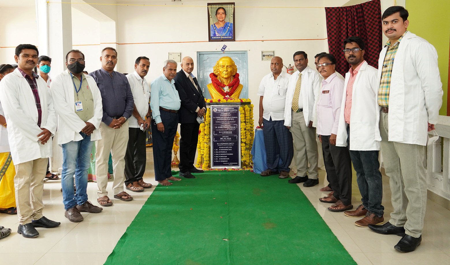 Unveiling of founder of homoeopathy dr. Hahnemann statue by hon'ble vice chancellor of Dr.NTRUHs